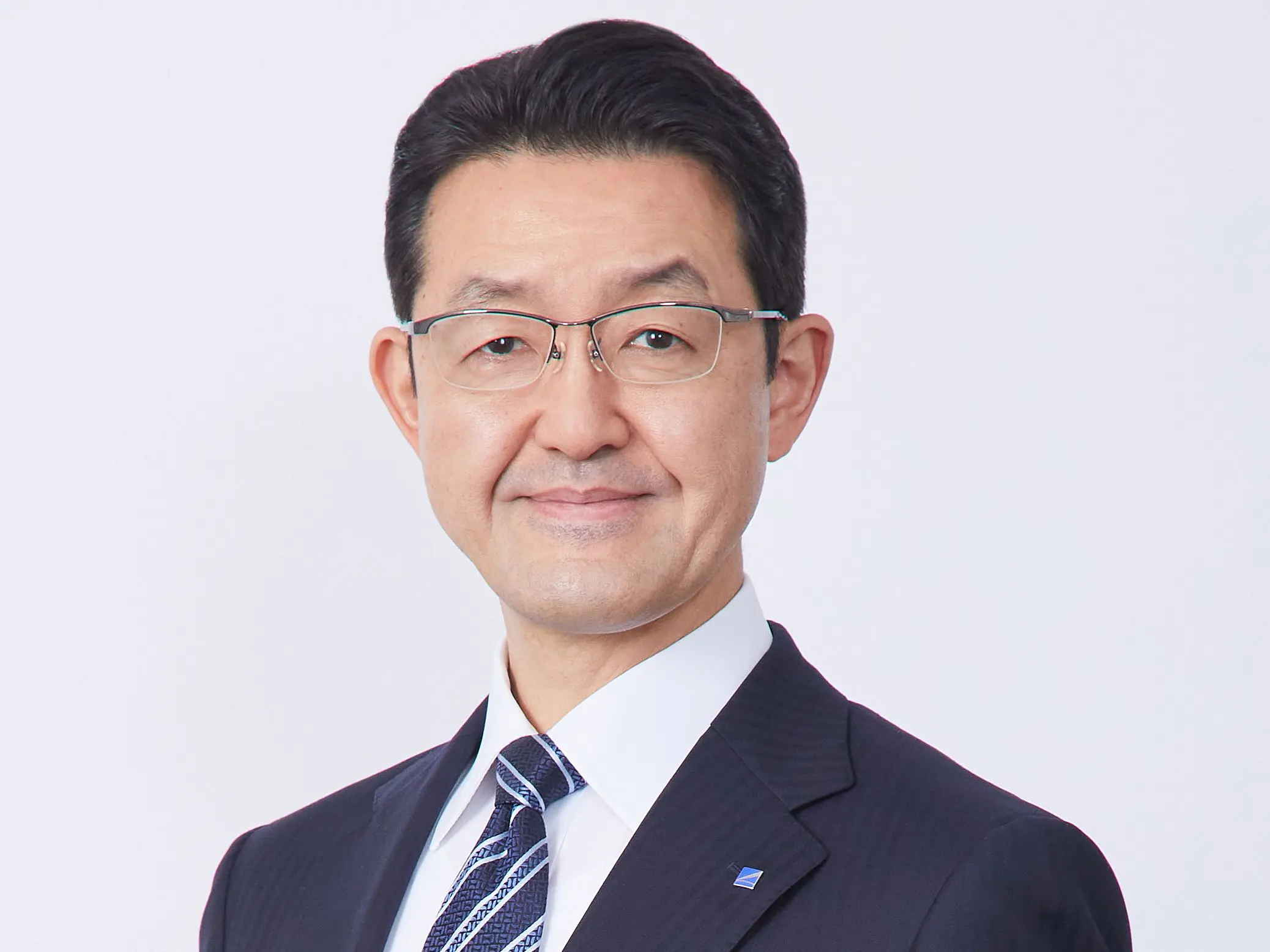 1970年5月28日生
所有する当社の株式の数
241,885株